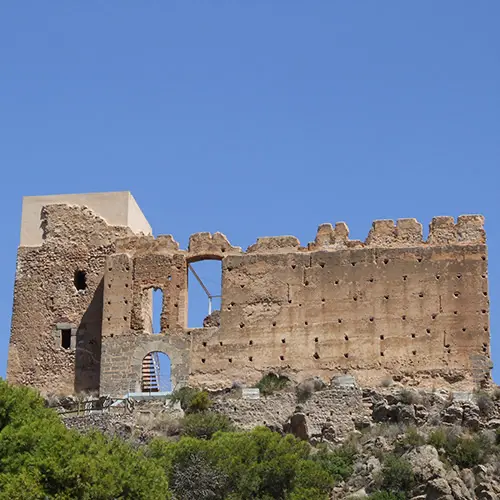 Castillo de Beselga. Mancomunidad la Baronia. Valencia