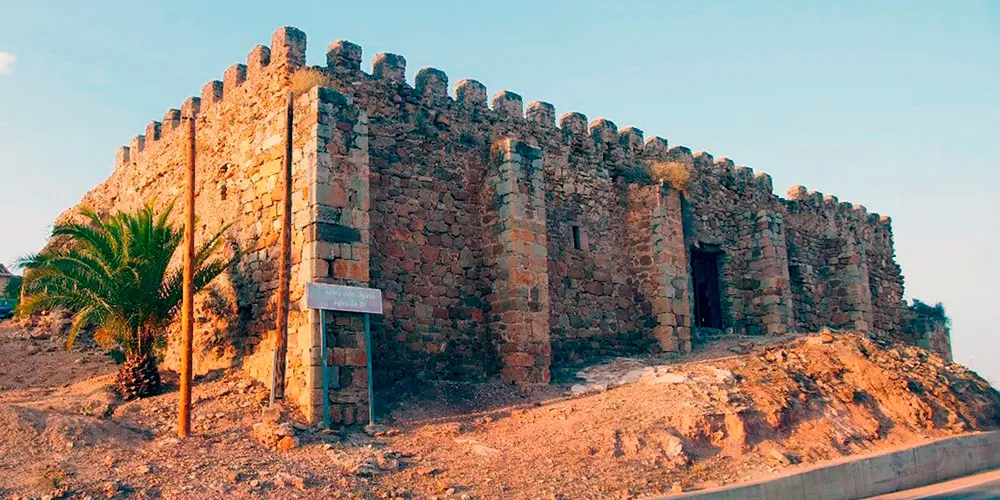 Castillo Palau. Mancomunidad la Baronia. Valencia
